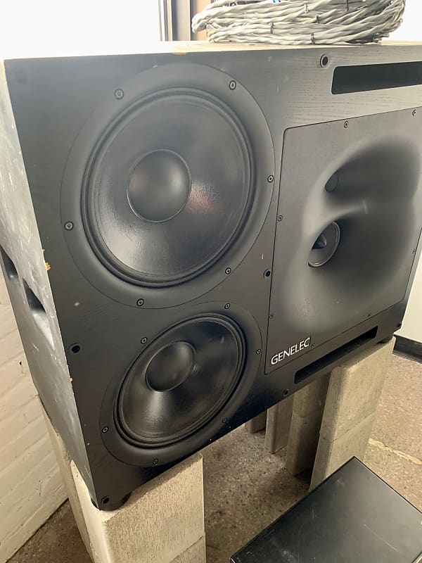 Genelec 1034B Tri-Amplified Studio Main Monitors w/ IsoAcoustics ISO-PUCK 76