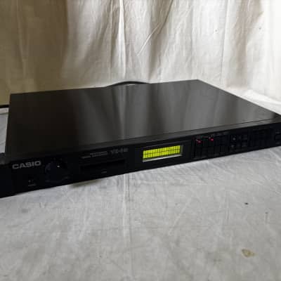 CASIO VZ-8M PROFESSIONAL DIGITAL SYNTHESIZER RACK MOUNT New internal battery!!