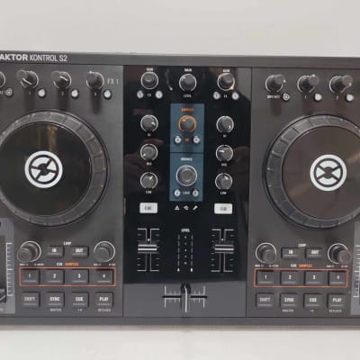 Native Instruments Traktor Kontrol S2