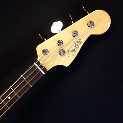 Fender Precision Bass Traditional 60s 2022 - Sunburst image 20