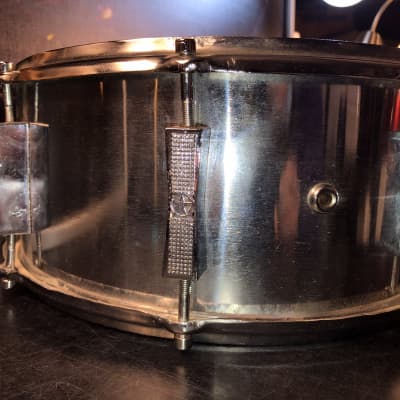 Cool Vintage Sierle Chrome Snare Drum 1960s - 2000s - Chrome imagen 3