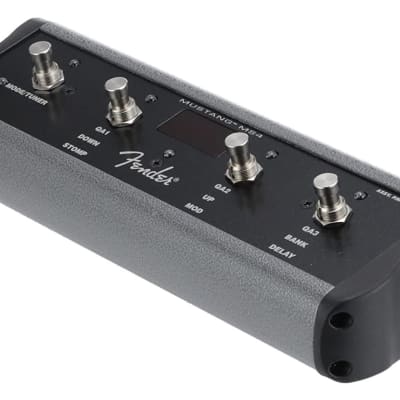 FENDER - 4-Button Footswitch: Preset Up Down  Quick Access  Effects On/Off  or Tap Tempo  with 1/4 Jack - 0080996000 image 1