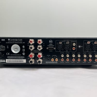 Cambridge Audio Azur 851a Integrated Amplifier 2012 - Black image 2