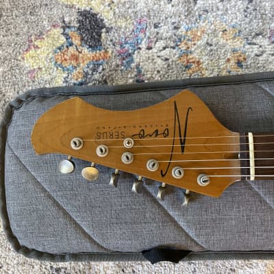 2019 Novo Guitars Serus S 3 Tone Sunburst rare Ash body image 10