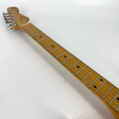 1991 Fender Squier Hank Marvin Japan Stratocaster – Fiesta Red image 25