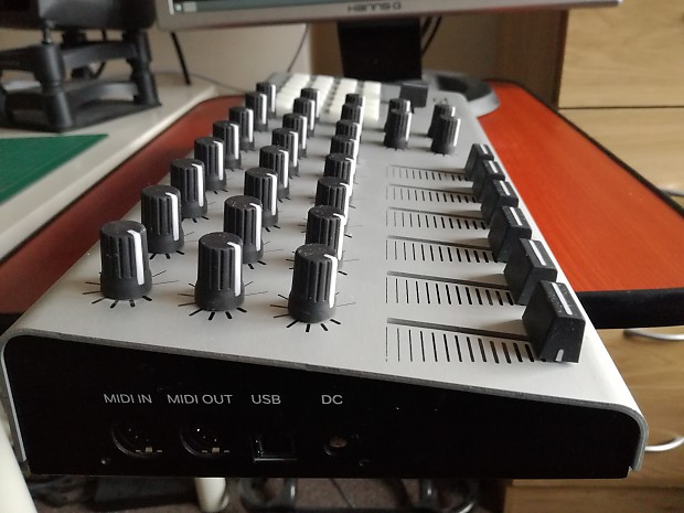 Machinewerks CS X51 USB/MIDI Control Surface / Sliders