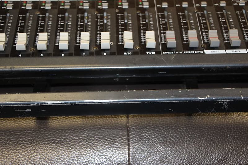 Yamaha EMX5000-12 Mixer (Carle Place, NY) | Reverb Yamaha EMX5000-12 Mixer (Carle Place, NY) | Reverb