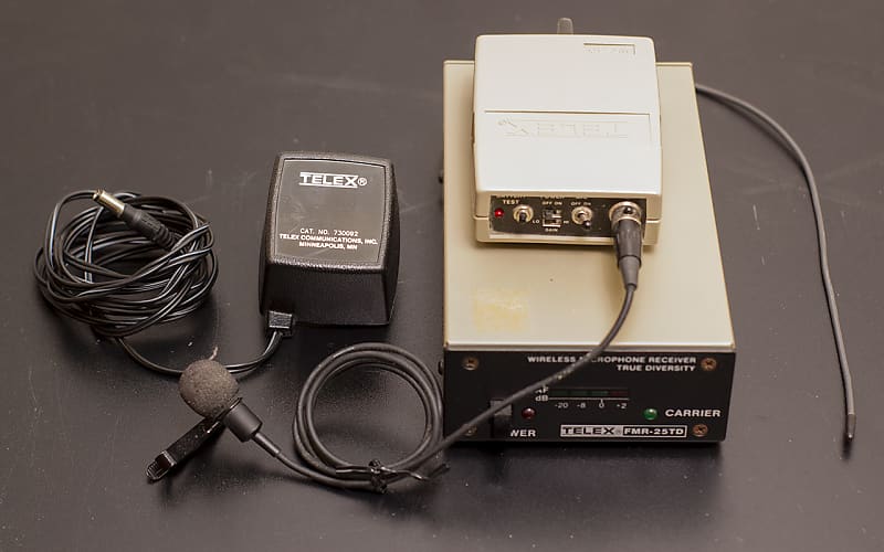 Telex FMR 25TD Wireless Microphone System Reverb