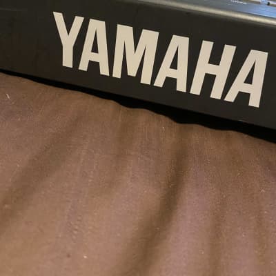 Yamaha SY-35 90's