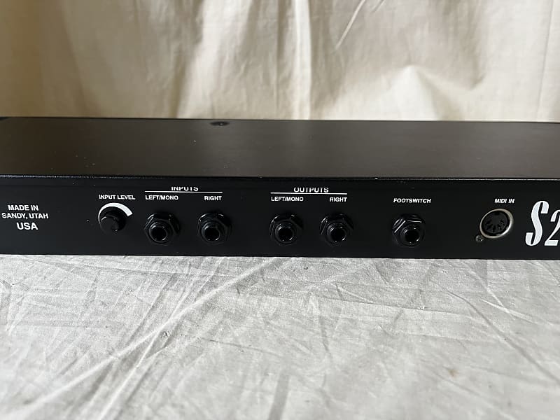 Digitech Studio S200 マルチエフェクトプロセッサ Digitech Studio S200 マルチエフェクトプロセッサ