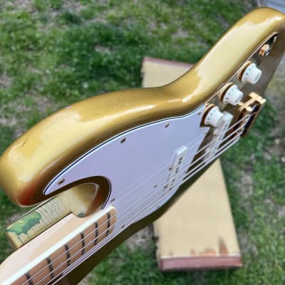 1981 Fender Collector's Series Jazz Bass - Atzec Gold - OHSC image 9