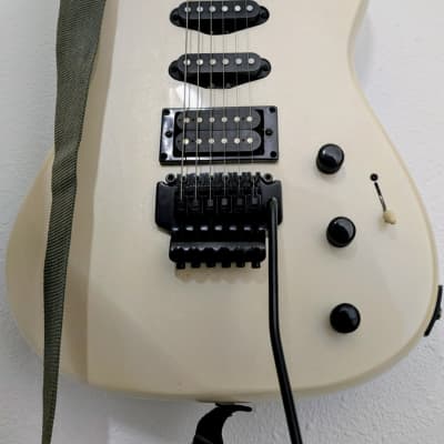 GrassRoots　葵モデルギター　G-A-74-A3 GrassRoots G-A-74-A3 BLK the GazettE Aoi Signature (S/N