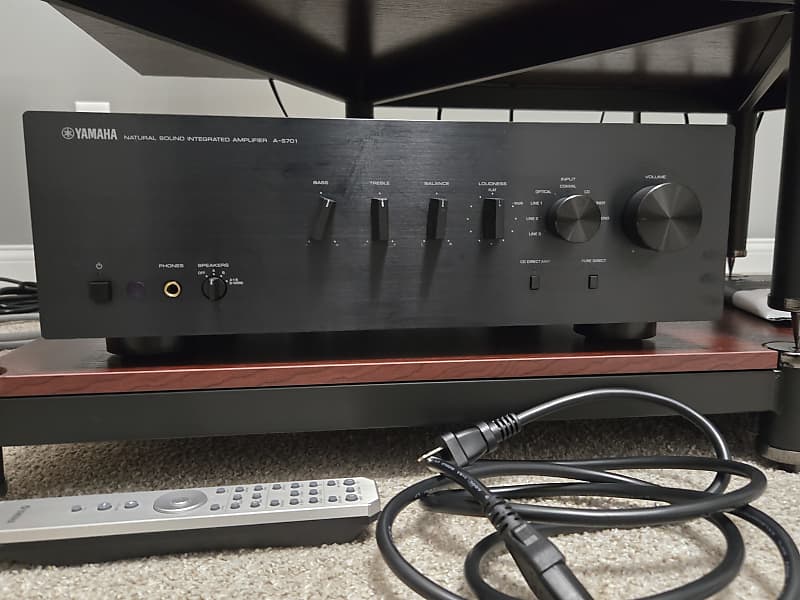 Yamaha A-S701 Integrated Amplifier Black (A-S701BL) May-2020 - Black  			