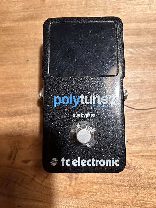 TC Electronic Polytune 2 Blacklight Polyphonic Tuner Pedal