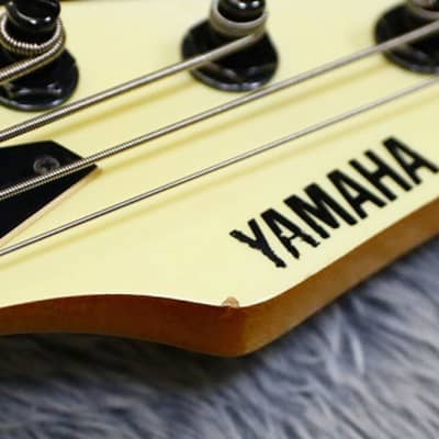 Yamaha RBX Super Medium Series 32inch Medium Scale EMG Pickup Made