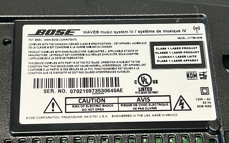 Bose Wave Music System IV w/ Pedestal, Remote & Instructions