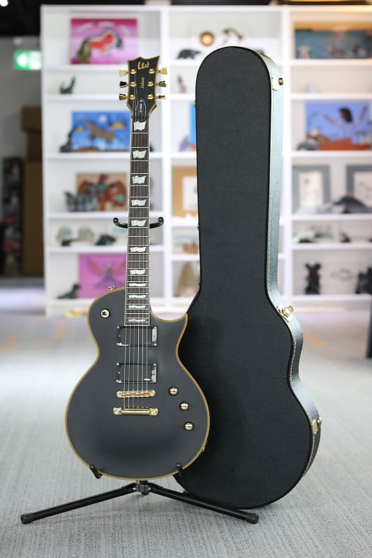 2022 ESP LTD EC-1000 Deluxe Vintage Black Electric Guitar - HSC image 1