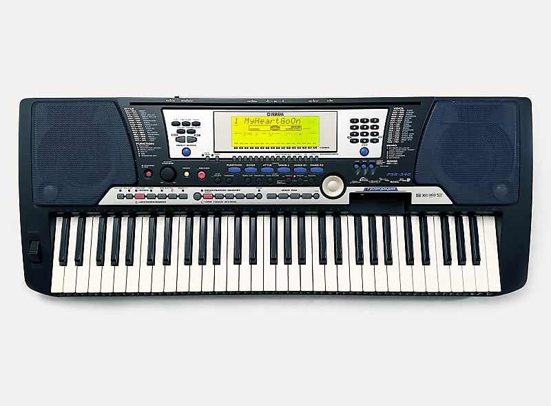 YAMAHA PSR-540 Synthesizer Arranger Workstation 61-Key Keyboard. Good  Condition. Works Great !...