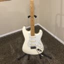 Fender Stratocaster - Japan 84-87 Artic White