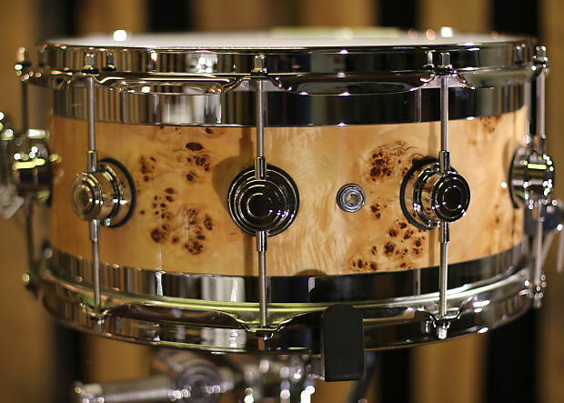 DW Collectors Edge Snare Drum, Exotic Mapa Burl, 7x14 so DW Collectors Edge Snare Drum, Exotic Mapa Burl, 7x14 so