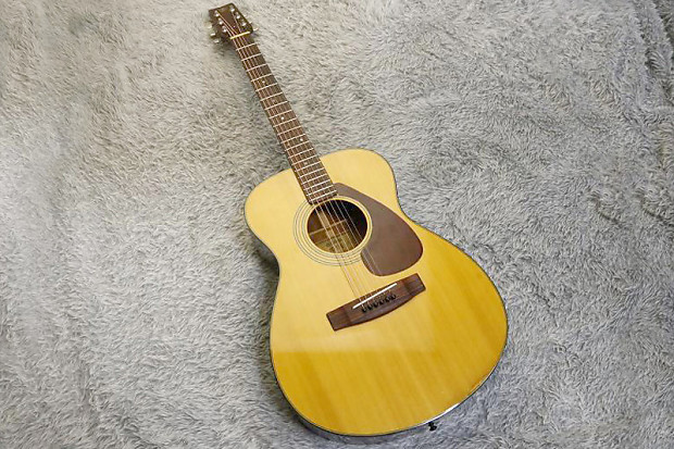 Yamaha fg clearance 130 price