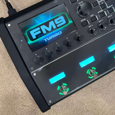 Fractal Audio FM9 Turbo Amp Modeler/FX Processor + EV1 | Reverb