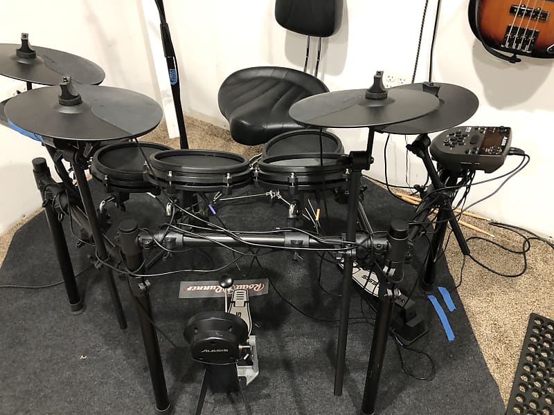 Road Runner Drum Rug Rug 2019 Dark Grey Reverb