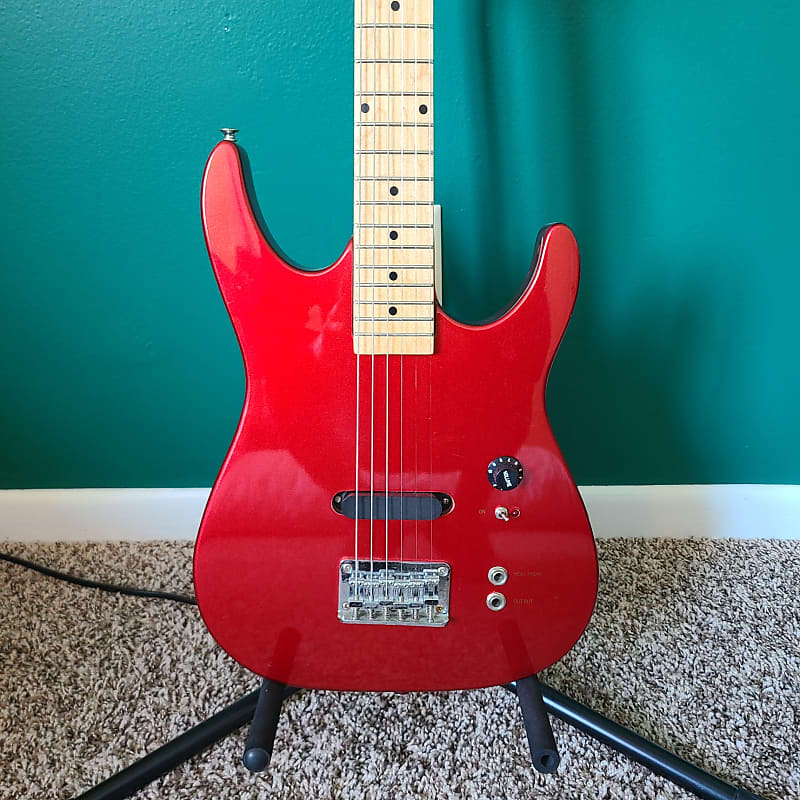 Synsonics Mini Electric Guitar with Built in Amp Reverb