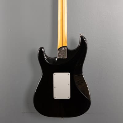 Fender American Ultra Luxe Stratocaster Floyd Rose HSS - Mystic Black image 4