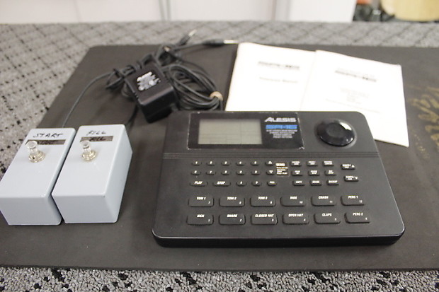 Alesis SR-16 Drum Machine w/ Start-Stop and Fill pedals | Reverb