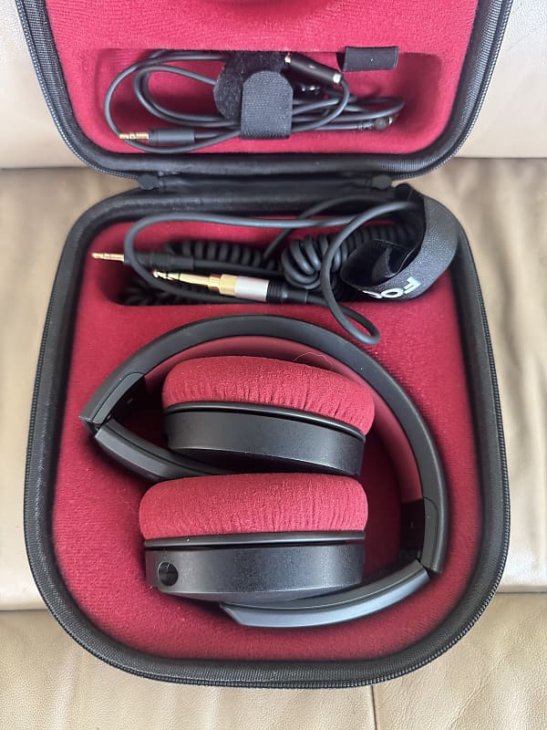 Focal Listen Pro On-Ear Headphones - Mint  			