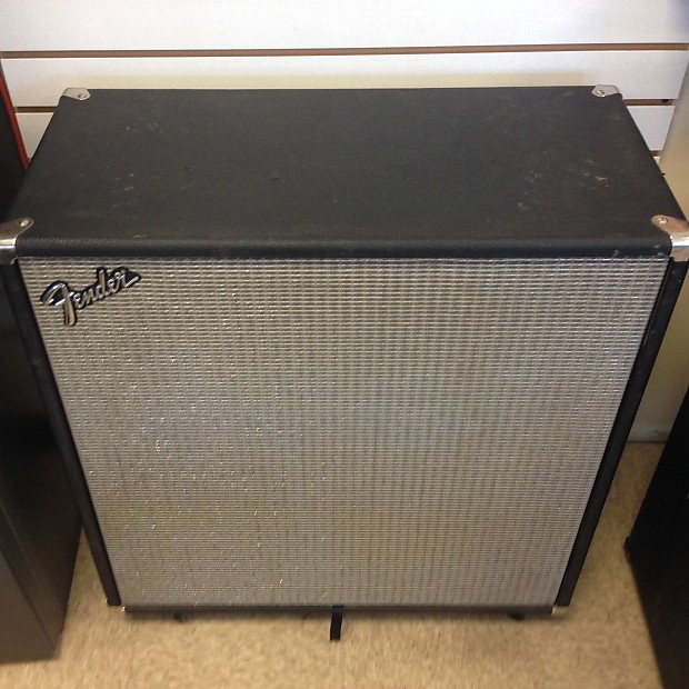 Fender 4x12 speaker cabinet clearance