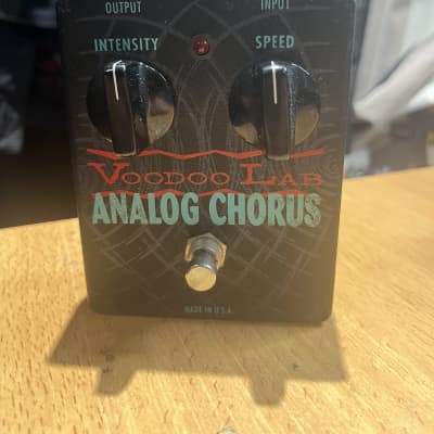 Voodoo Lab Analog Chorus - Pedal on ModularGrid