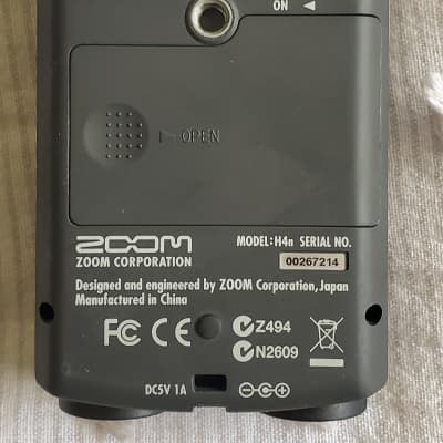 USED Zoom H4n 2010's Grey bundle w-gator waterproof i-series case image 4