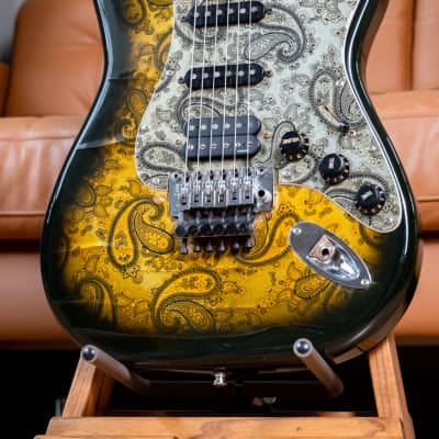 Fender Richie Sambora Black Paisley 1996 50th Aniversary Japan Limited edition of 200 image 5