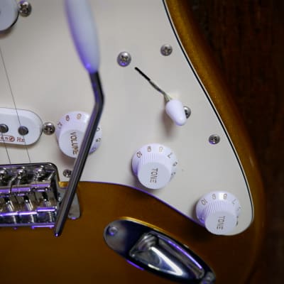 Los Gatos Guitars Model-S #LG1152 Gold Metallic image 8