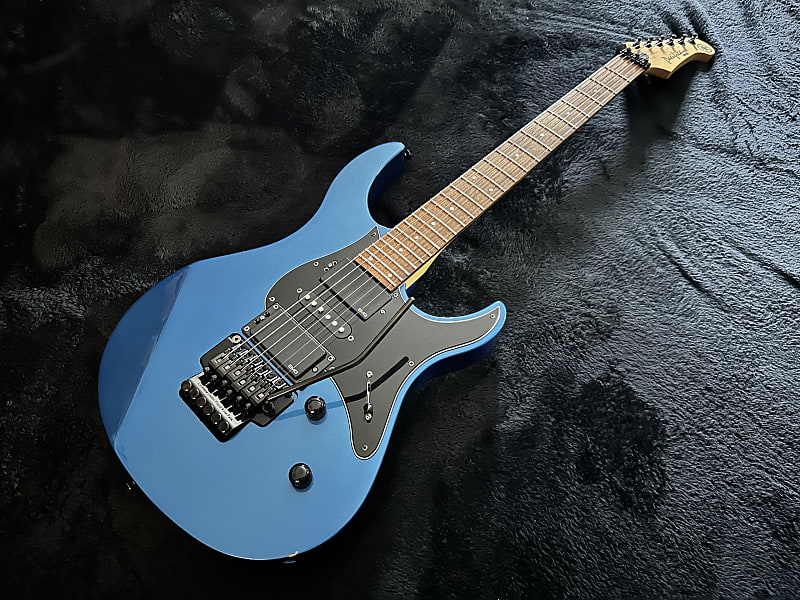 Yamaha Pacifica anprobiert 821