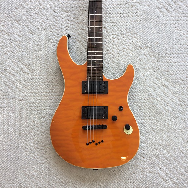 Peavey Predator Plus EXP ST Transparent Amber Electric Guitar