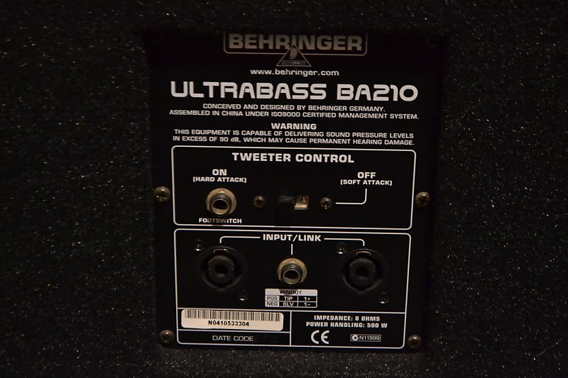 BEHRINGER ULTRABASS BA210 ベースキャビネット Restock Behringer Ultrabass BA210 500 Watt 2x10 Bass Cabinet