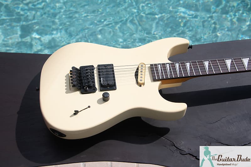 Classic 1980's/90's CHARVEL BY JACKSON - DK-060-SH - Made in
