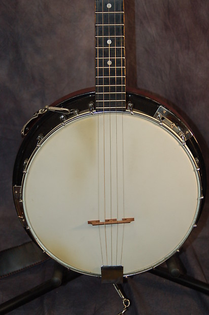 Peerless by Iiada 5 String 1970's Banjo Original Case and Case