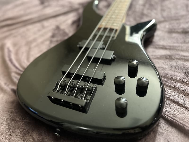 Rogue LX200B-PBK Series III 4-String Bass 2010s - Pearl Black image 1