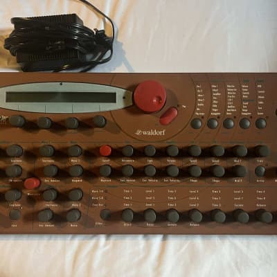 Waldorf Microwave XT Rackmount Wavetable Synthesizer 1998 - Orange - Nextel 10 Voice