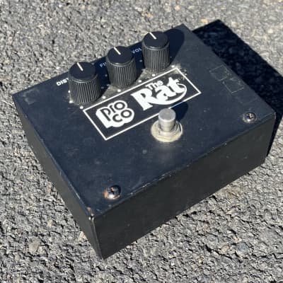 ProCo Vintage Rat Big Box Reissue with Battery Door and LM308 Chip 1991-2003 - Black image 2
