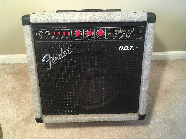 Fender H.O.T. 25W Guitar Combo Amp