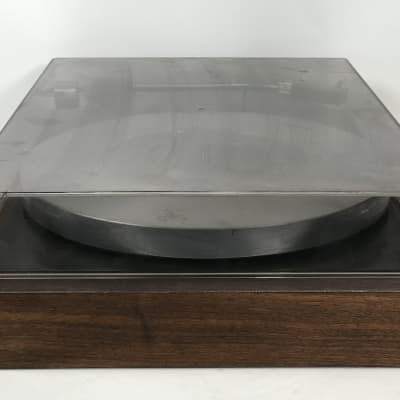 Acoustic Research AR-XA Turntable w/ Cover image 9