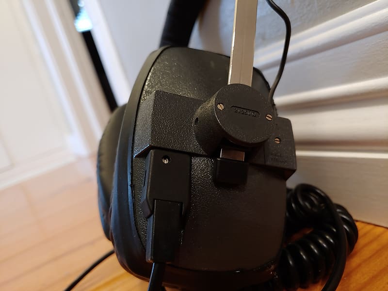 Beyerdynamic DT-150 250 ohm Grey | Reverb
