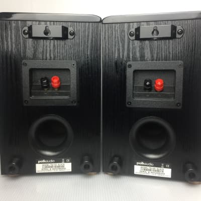 Polk Audio TSi100- TSi Series 2-way bookshelf speaker with 5 1/4-inch driver image 10