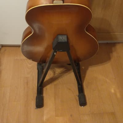 Musima 1653 (1959-60) DDR Semi Acoustic Guitar 1963 Archtop Guitar mit Soapbar Pickup Nachbau+Bag image 2