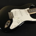 Fender Standard Stratocaster - Rosewood Fingerboard - Black - No Bag (884)